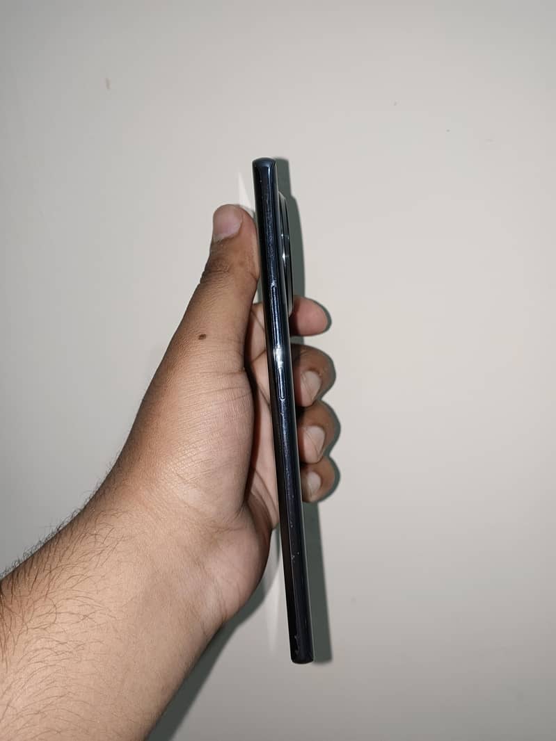 Tecno Spark 20 Pro Plus 3