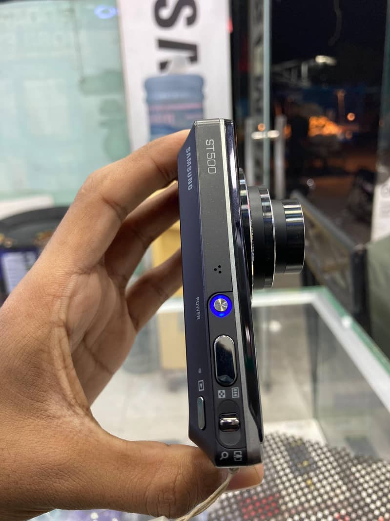 SAMSUNG ST500 2