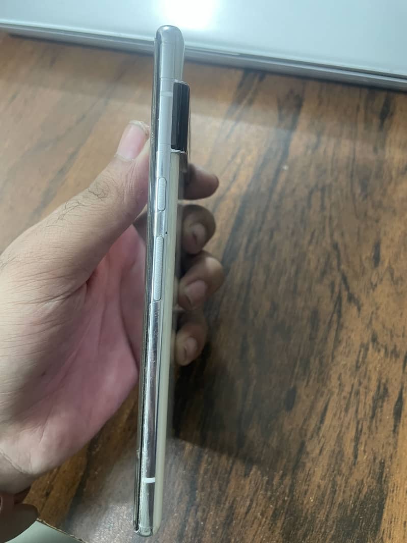 Google Pixel 6 Pro 2