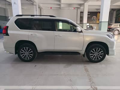 Toyota Prado 2020
