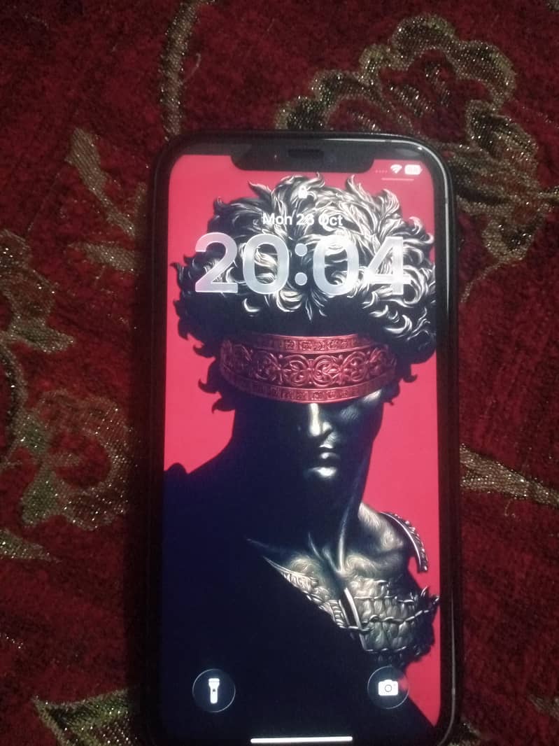 Apple iPhone 12 4