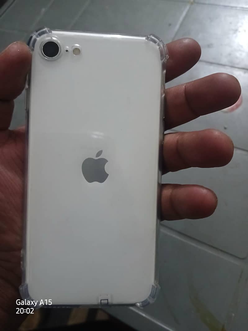 Apple iPhone SE20 1