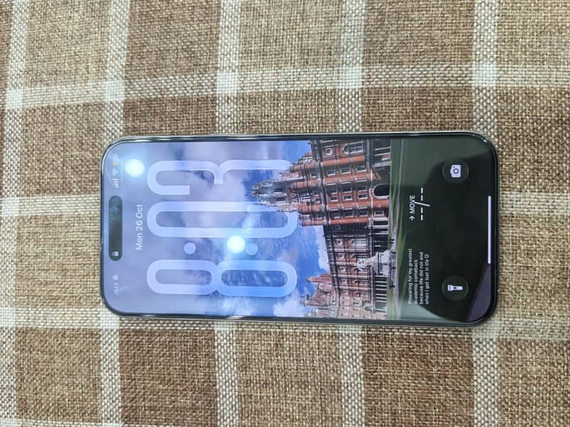 Apple iPhone 16 Pro Max 1