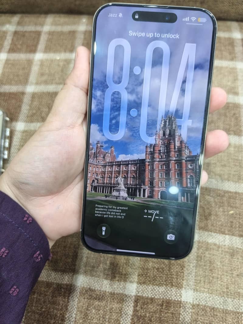 Apple iPhone 16 Pro Max 7
