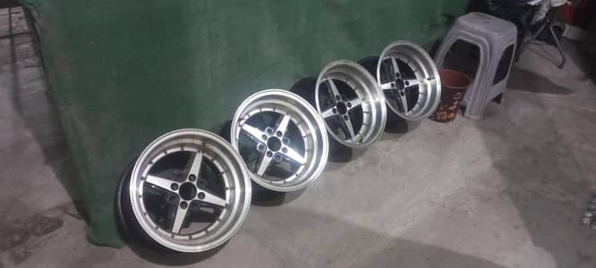 Equip rims  15 inch 9jj et0