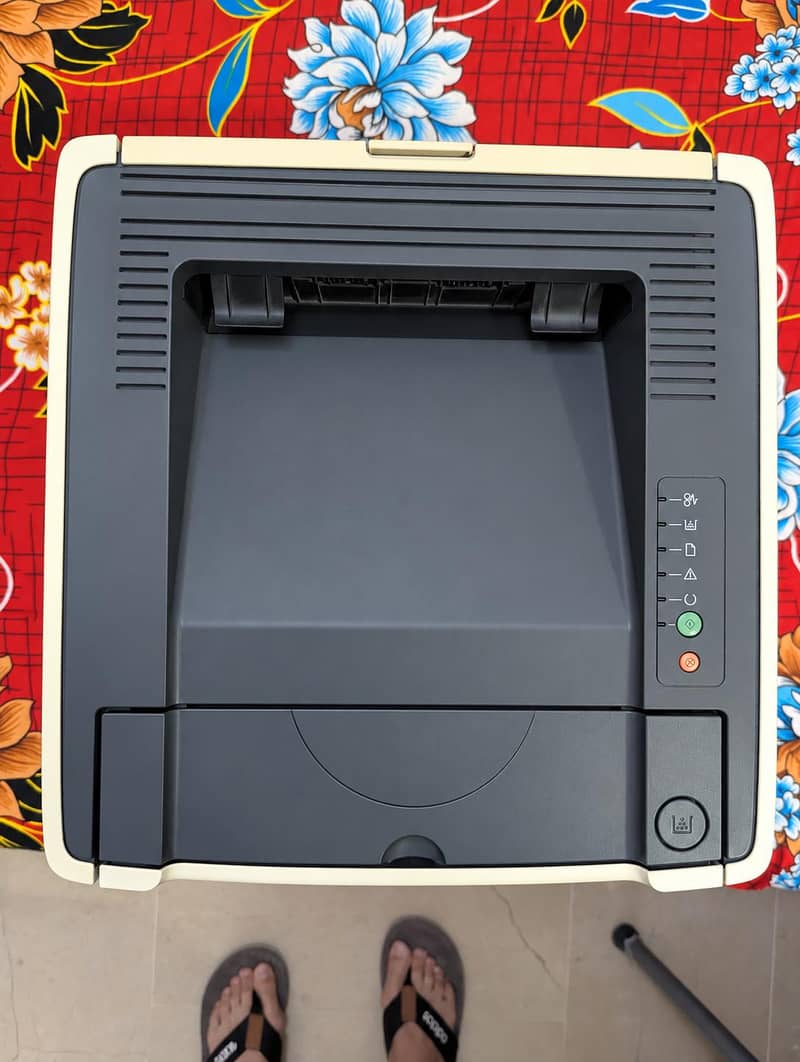 HP LaserJet P2015d 1