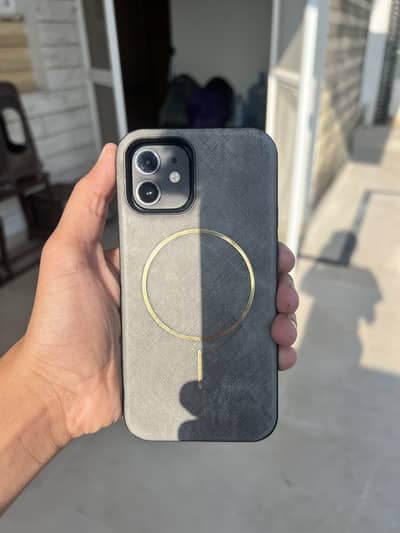 Apple iPhone 12