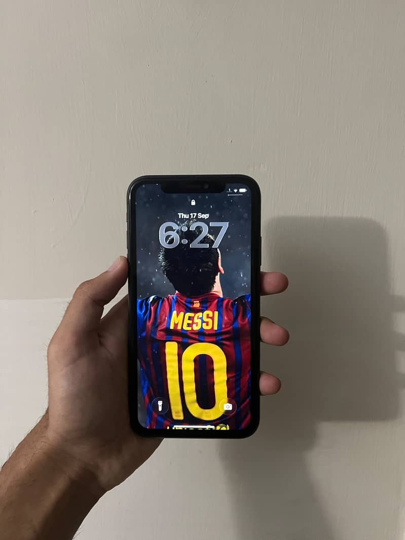 Apple iPhone 11 0