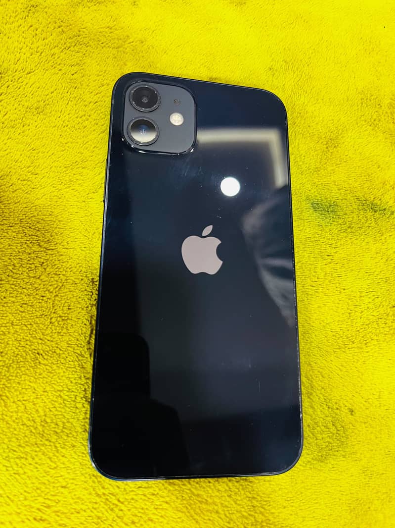 Apple iPhone 12 jv 1