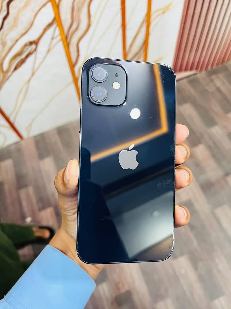 Apple iPhone 12 jv 3