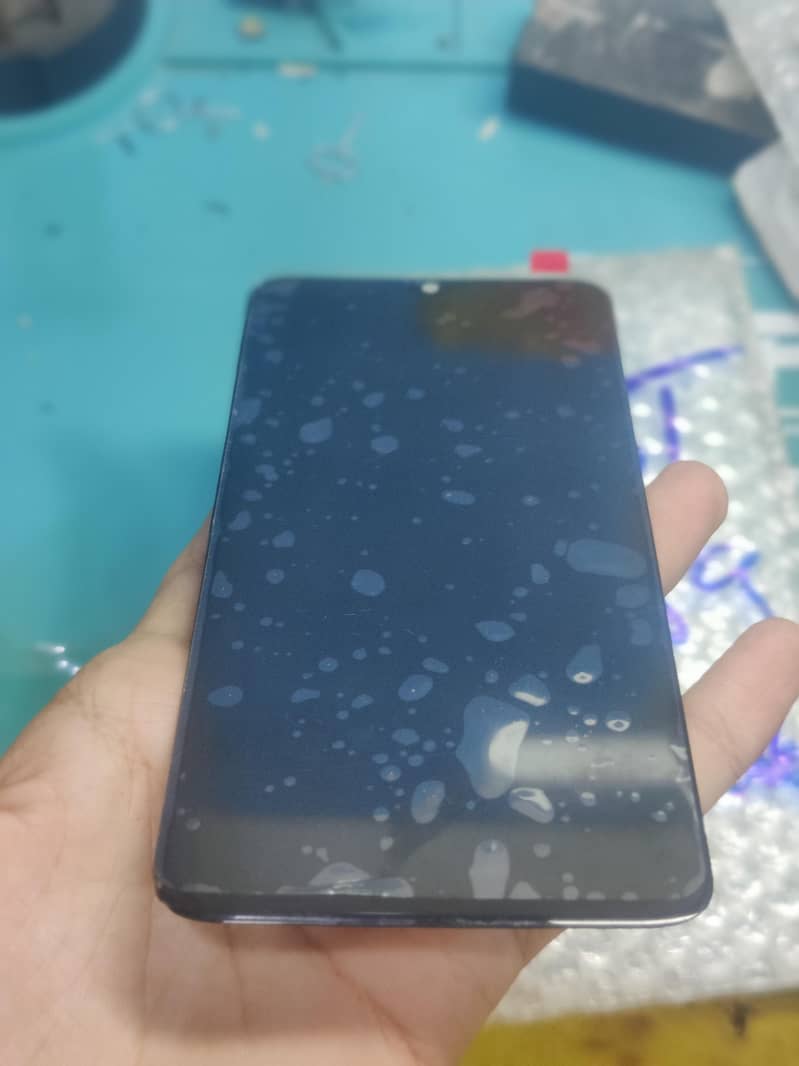 OnePlus 6t 1