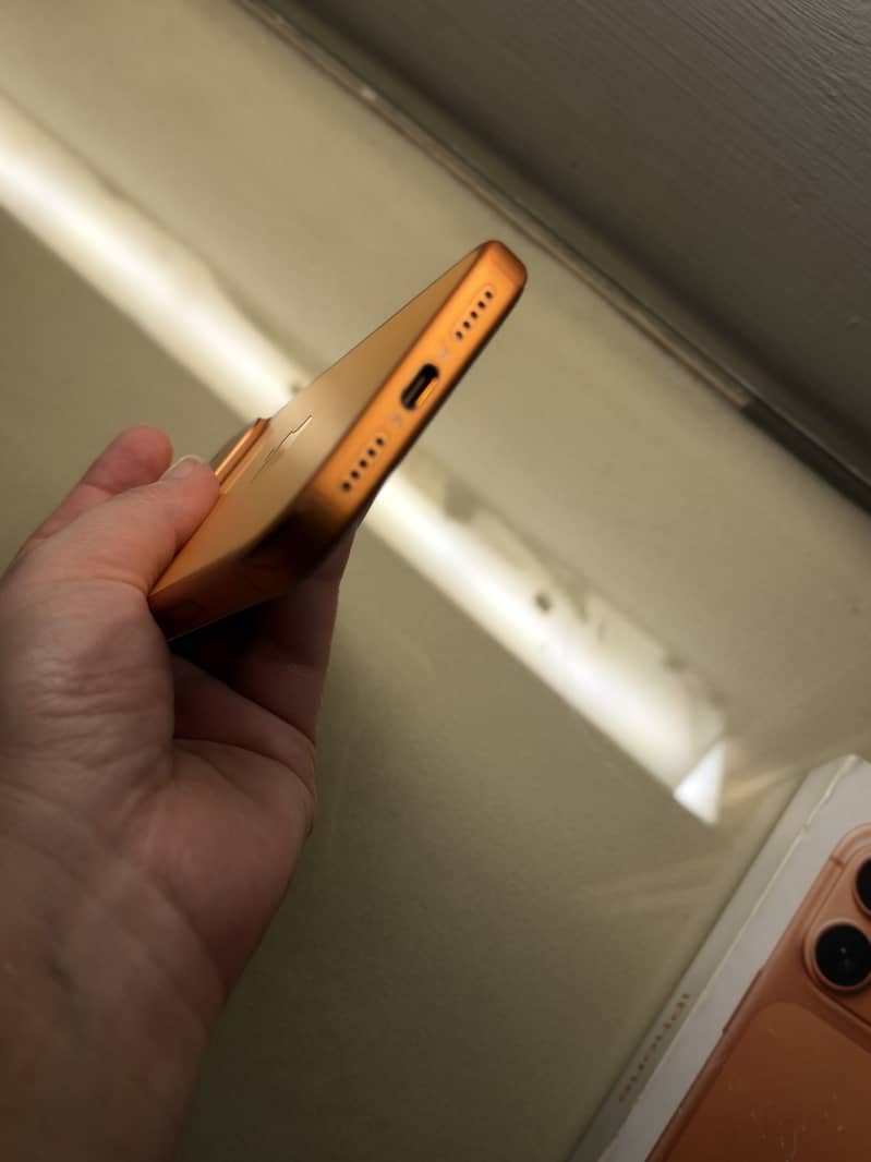 Apple iPhone 17 Pro 1