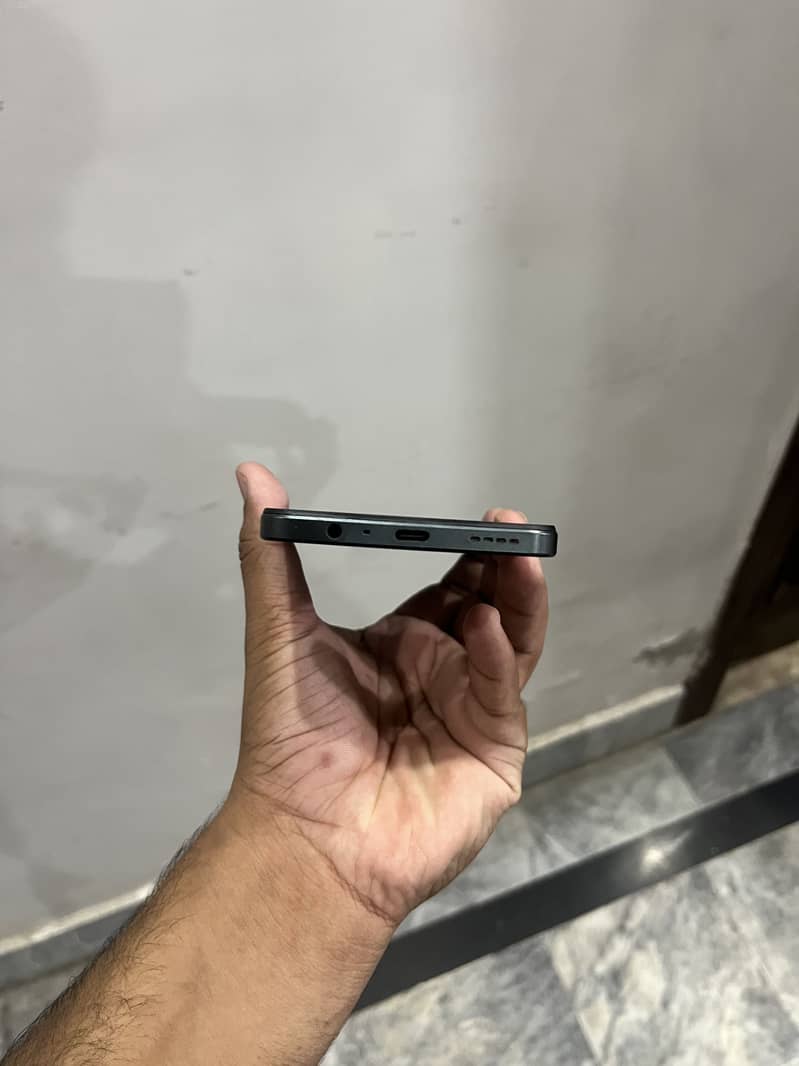 Realme C71 0
