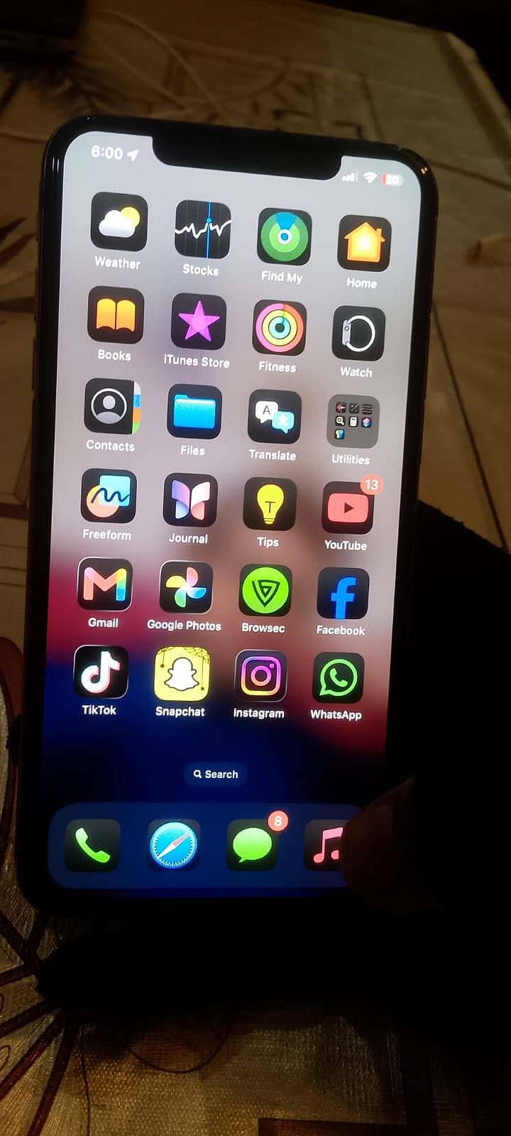 Apple iPhone XS Max 3