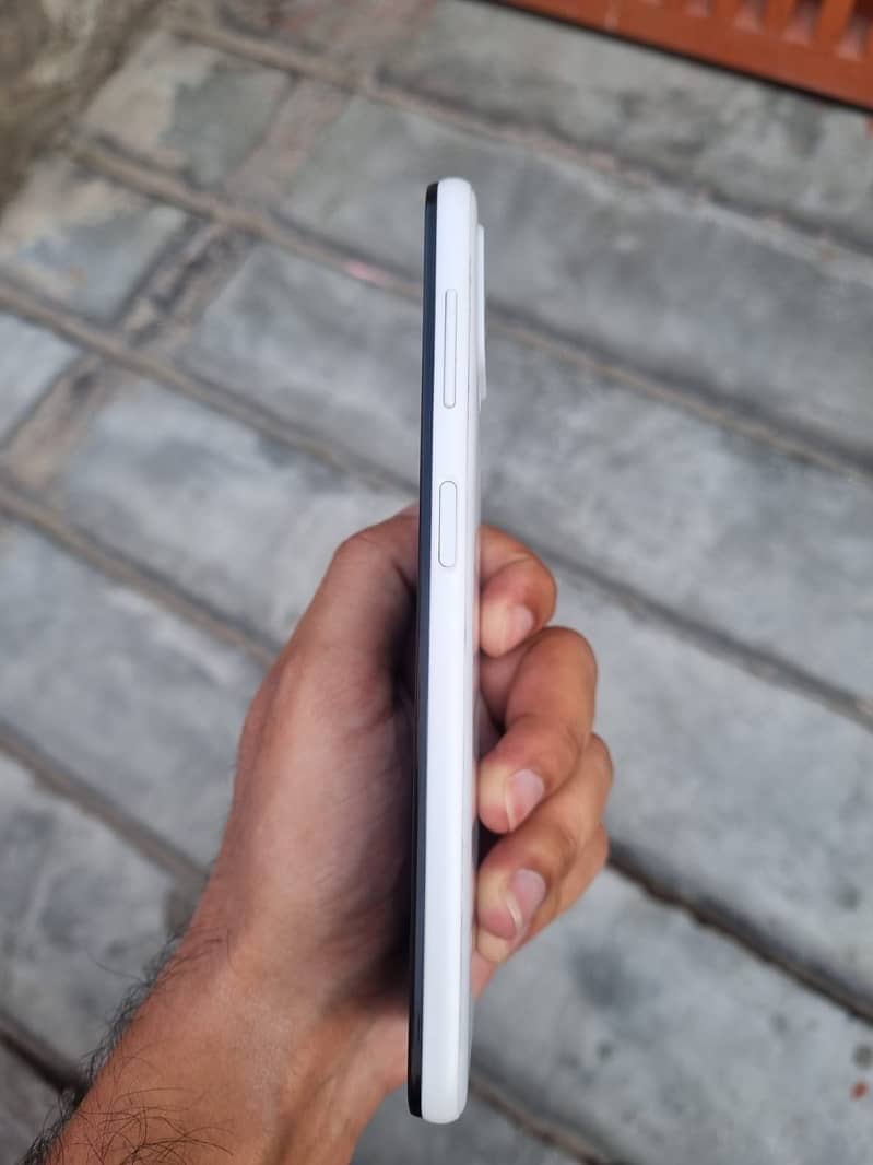 Samsung Mobile A22 2