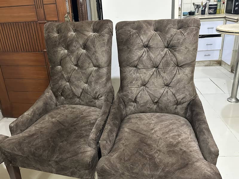 Dining chairs 0