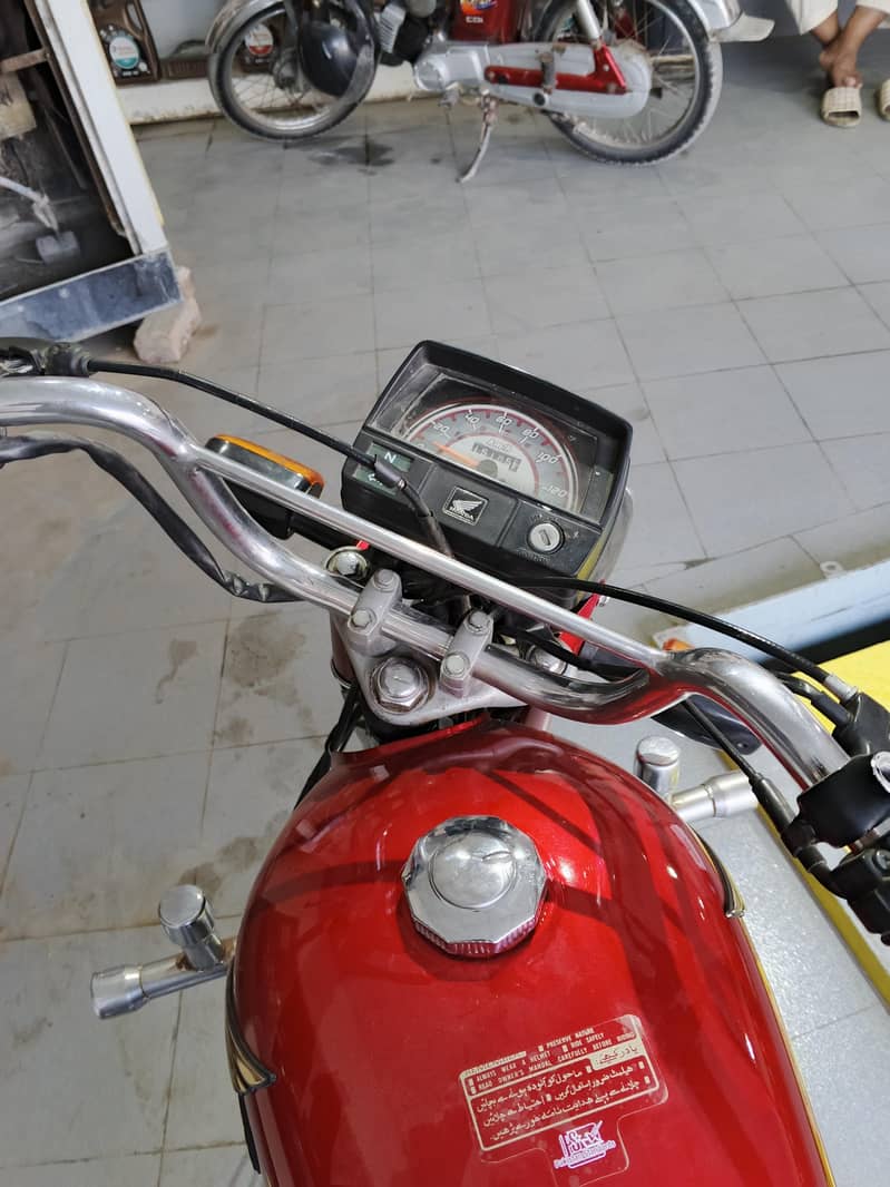 Honda CD 70 4