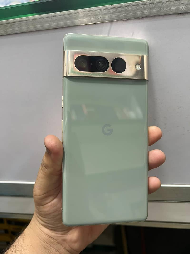 Google Pixel 7 Pro 0