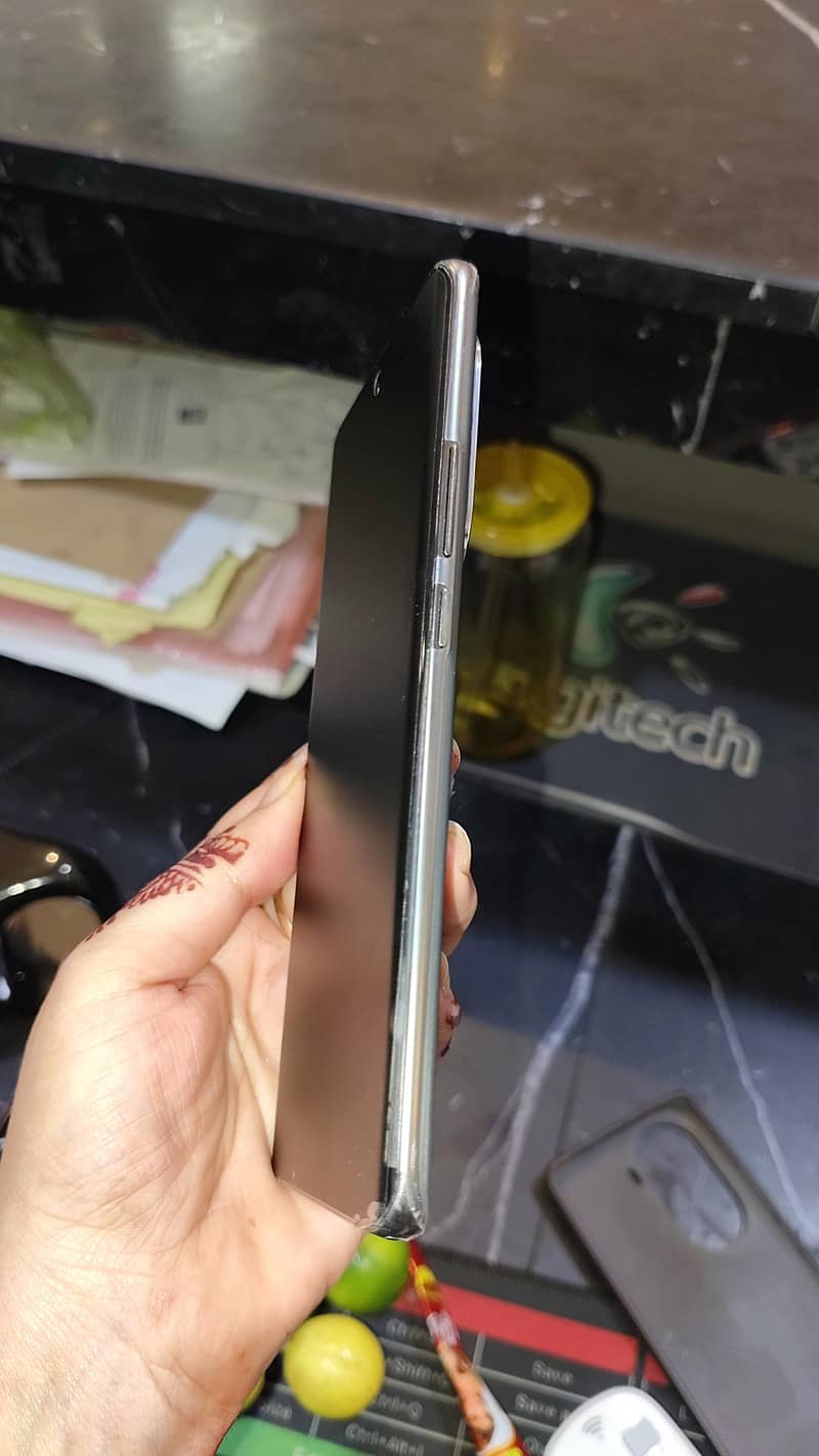 OPPO Reno11 8