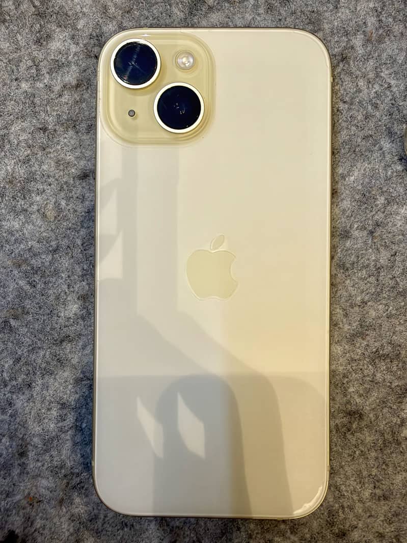Apple iPhone 15 1