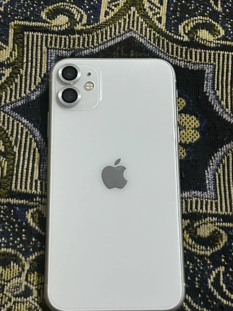 Apple iPhone 11 5