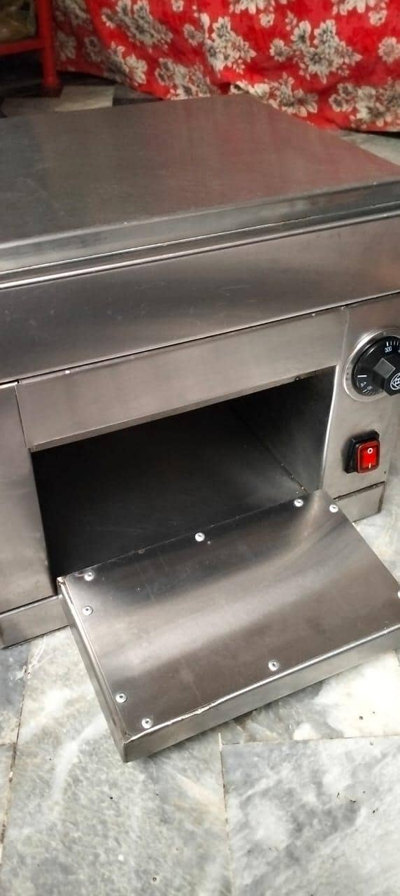 Electric Baking Oven 1