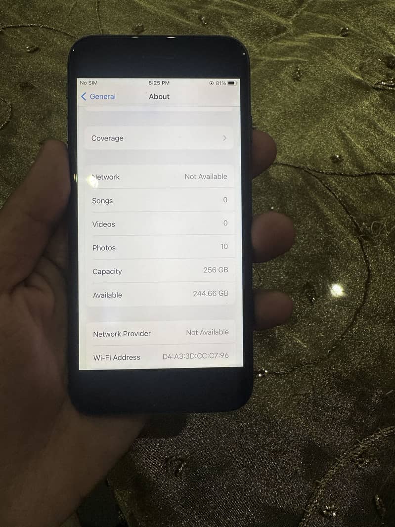 Apple iPhone 8 0