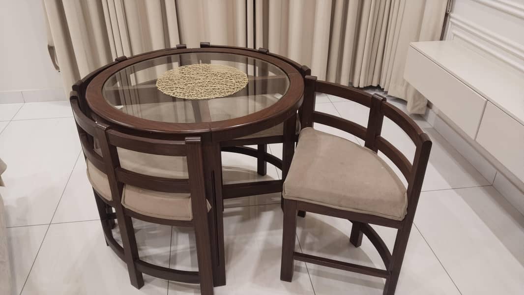 4 seater dinning table 2