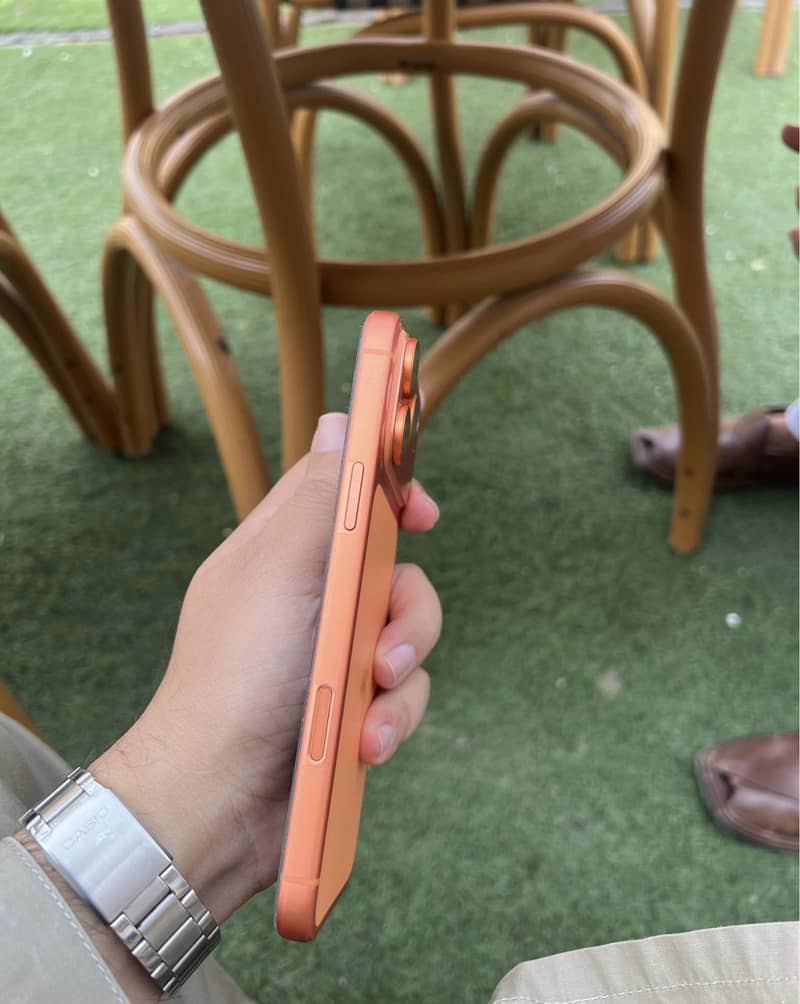 Apple iPhone 17 Pro Max 0