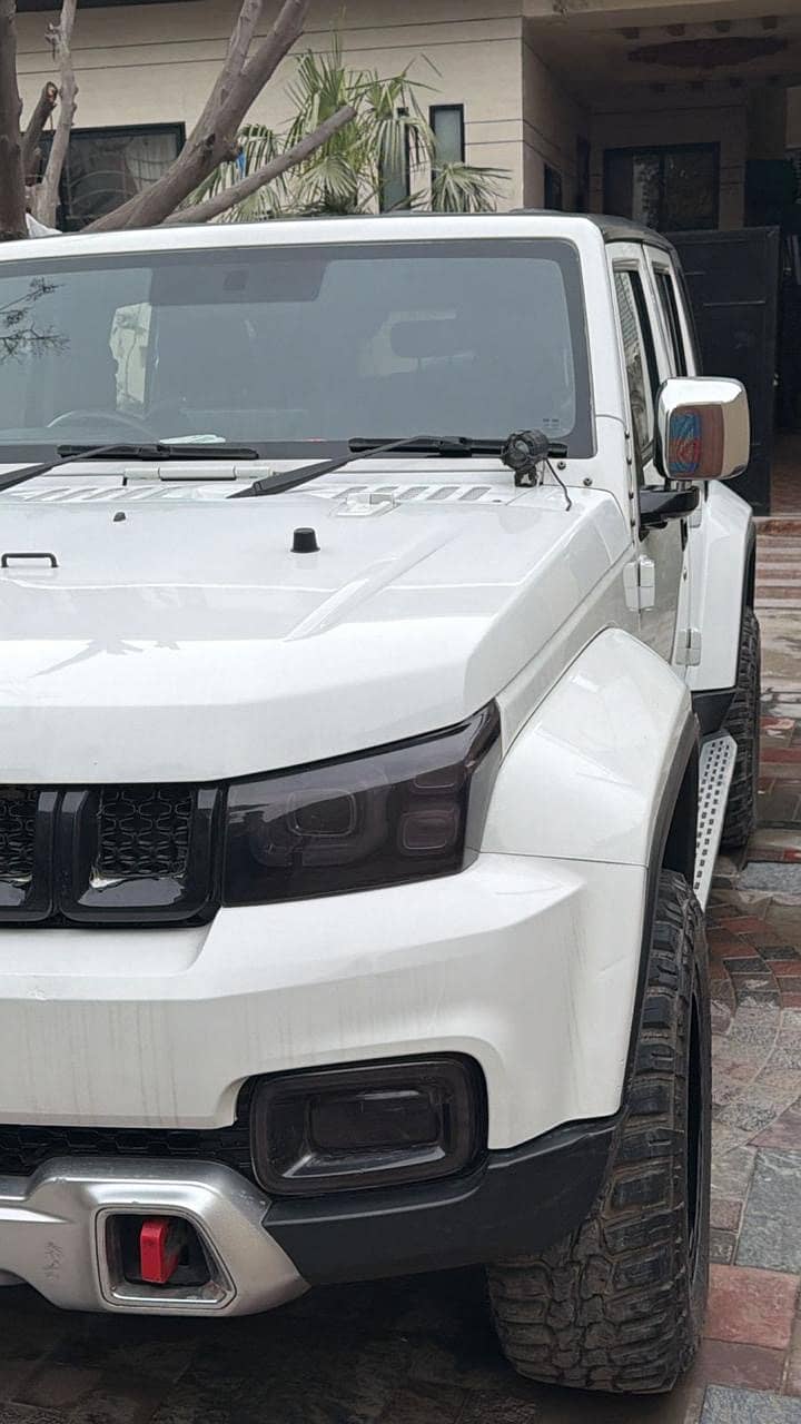 BAIC BJ40 Plus 2022 1
