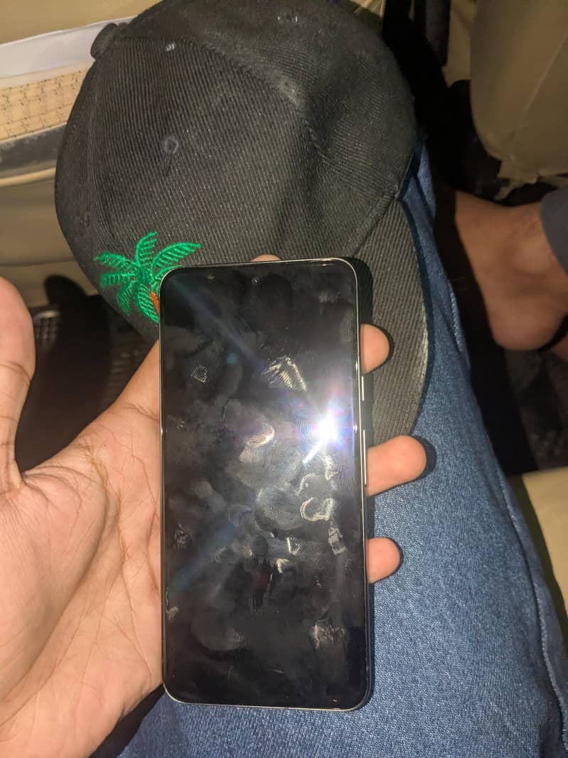 Google Pixel 8 6