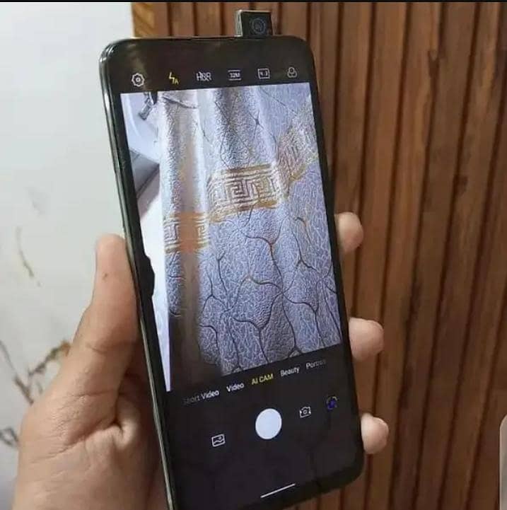 Tecno CAMON 15 Pro 3