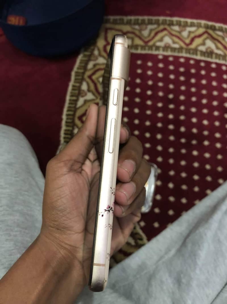Google Pixel 8 2