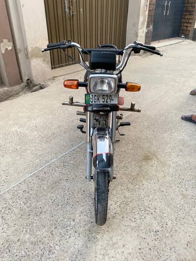 Honda Cd 70 2019 model for urgent sale