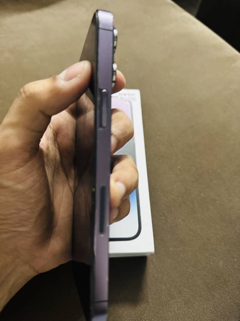 Apple iPhone 14 Pro Max 4