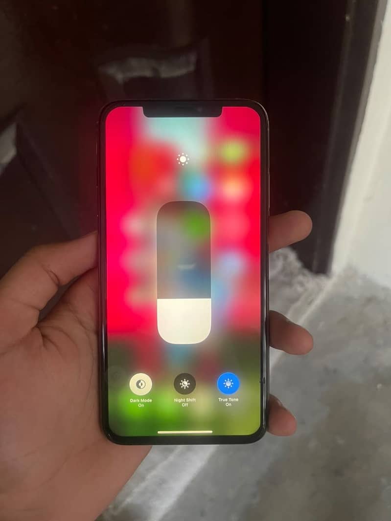 Apple iPhone XS Max 5