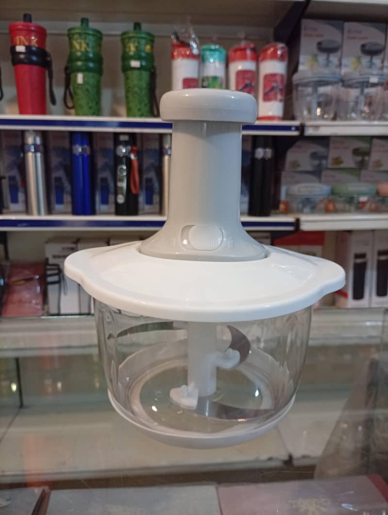 Kitchen Hand Push Chopper 1.5 Liter 2