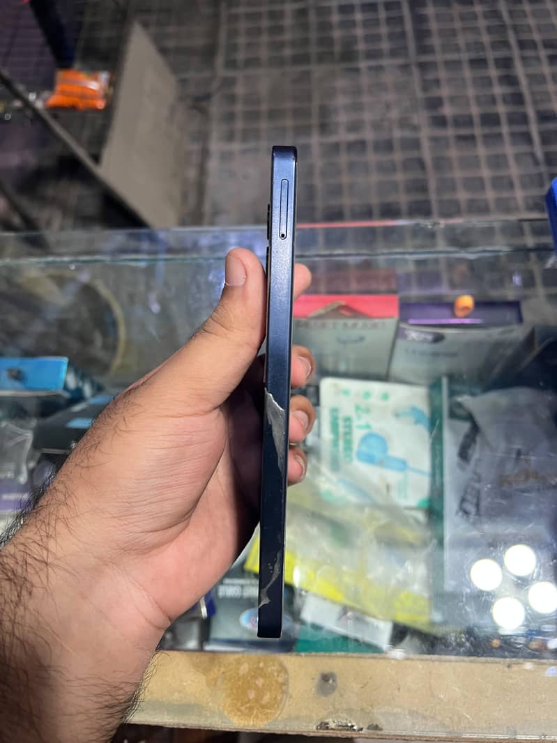 Samsung Mobile A06 1
