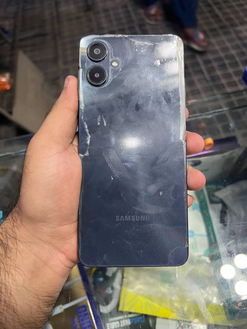 Samsung Mobile A06 2