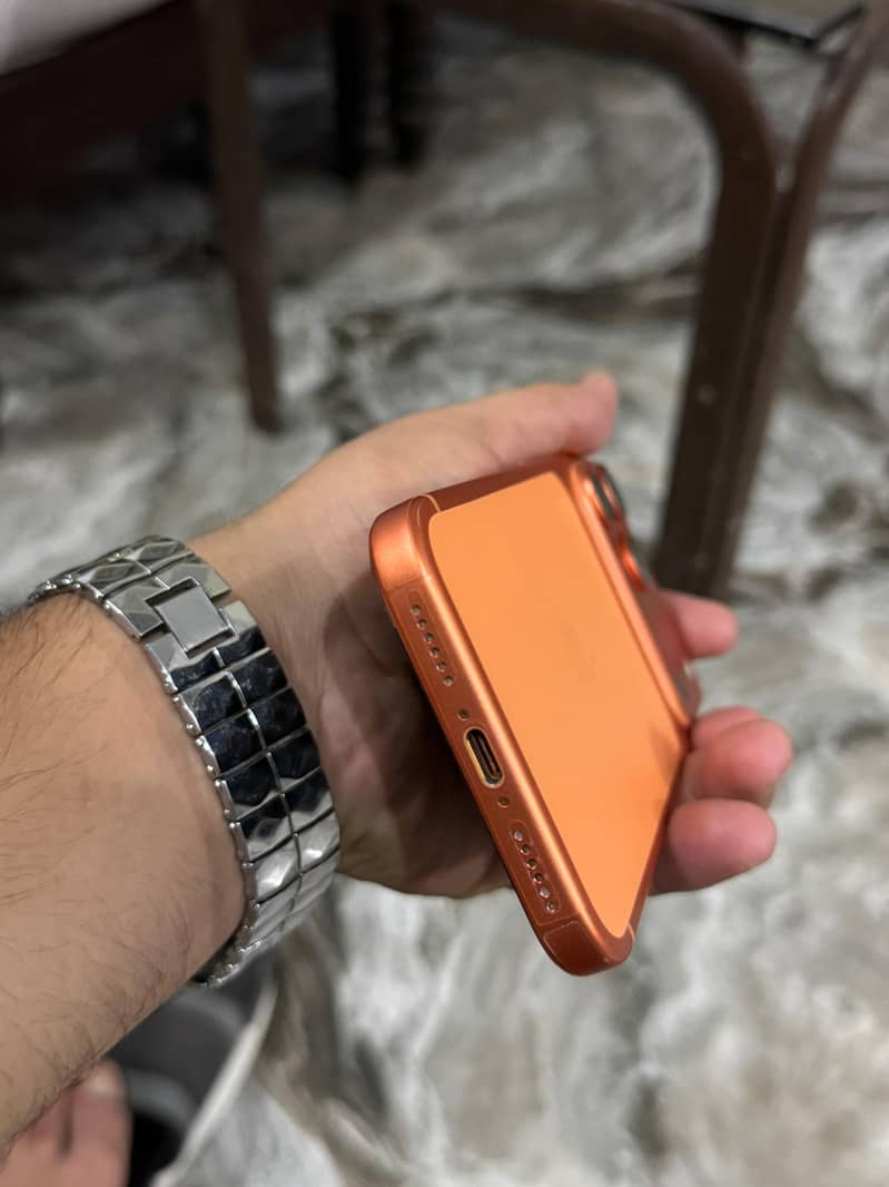 Apple iPhone 17 Pro Max 11