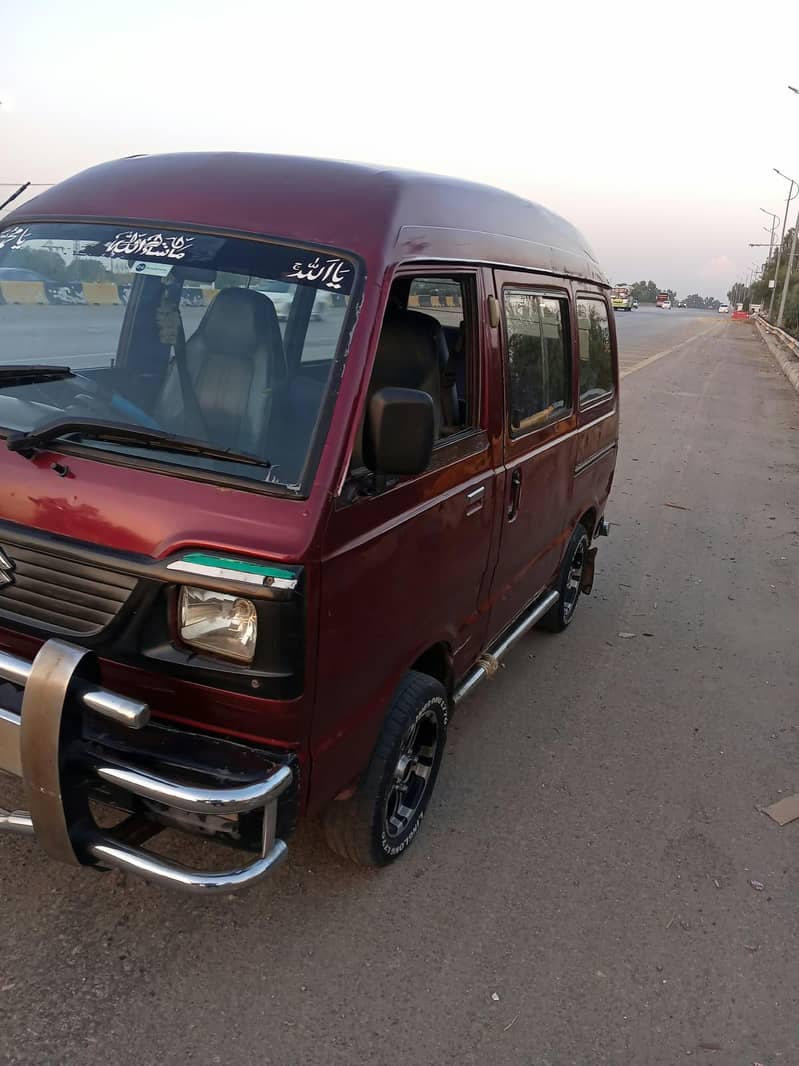 Suzuki Bolan 2013 3