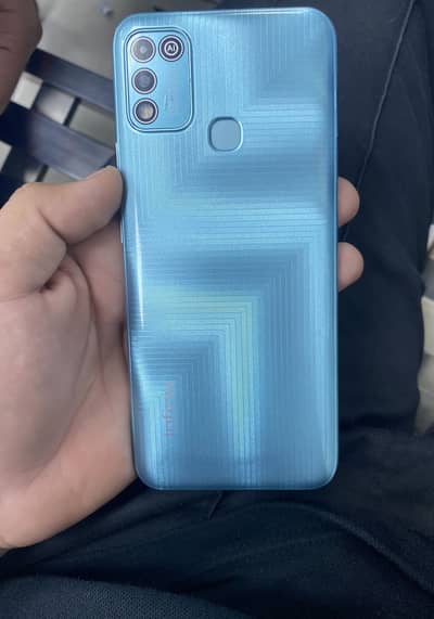 Infinix Hot 11 Play 4GB RAM 64GB storage dual Sim PTA approve