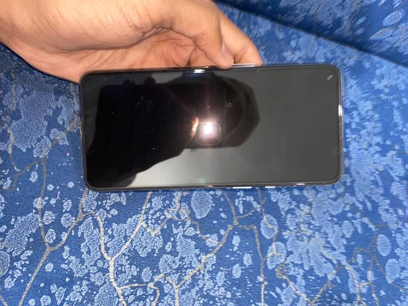 One Plus 9 5G 1