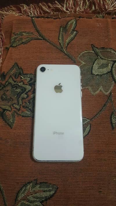 Apple iPhone 8