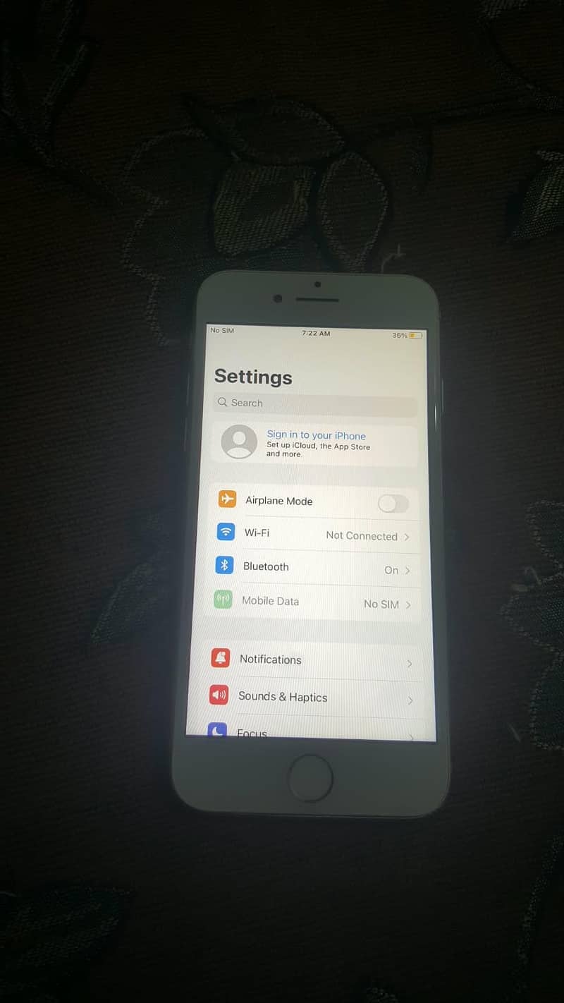 Apple iPhone 8 5