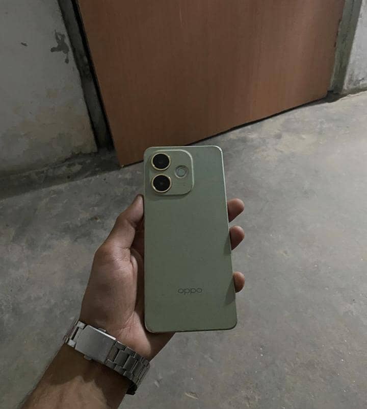 OPPO A5 Pro 1