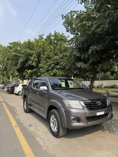 Toyota Hilux Vigo Champ G