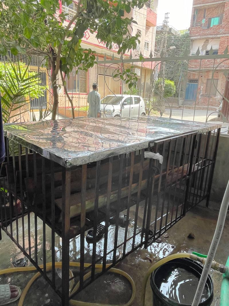 counter table or cage 0