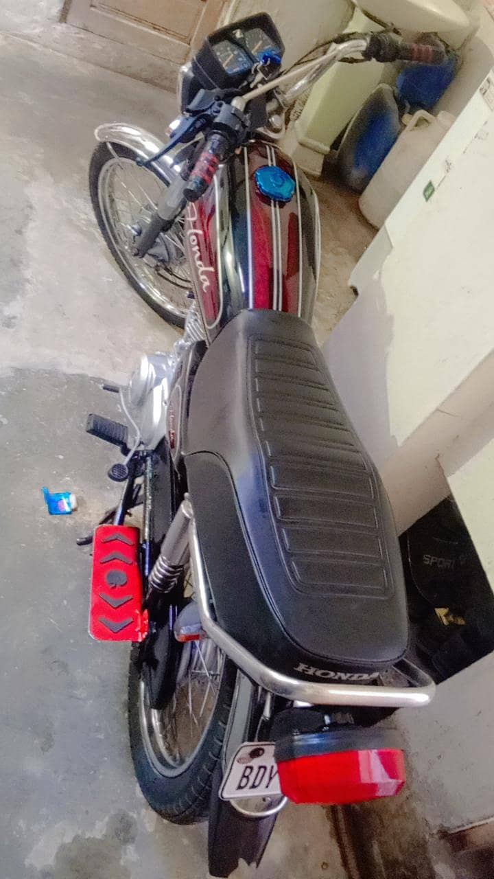 CG 125 1