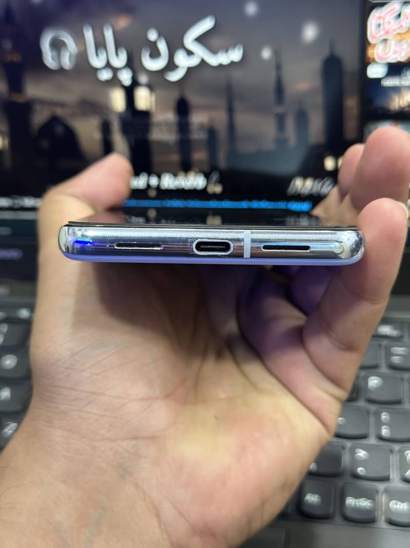 Google Pixel 8 Pro 4